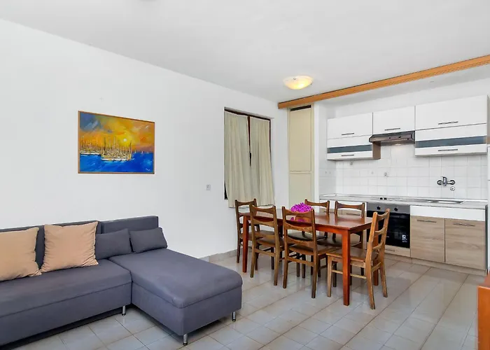 Appartement Cico-7 By Interhome Gdinj